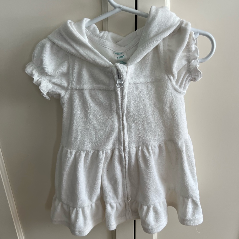Osh kosh White Hooded swim towel cover up 12m